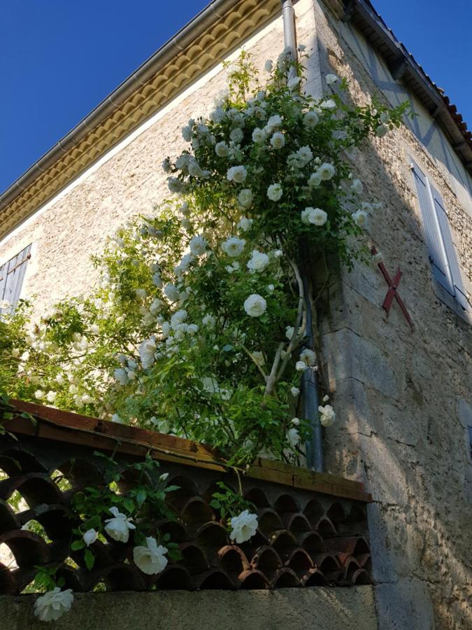 Bed and Breakfast Propriété Le Monneton Sainte-Christie Esterno foto